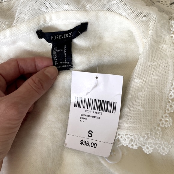 Fuzzy forever 21 collared sweater - Picture 5 of 5